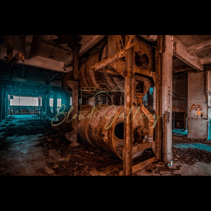 URBEX 004