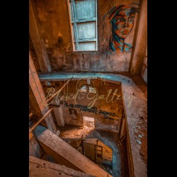 URBEX 008